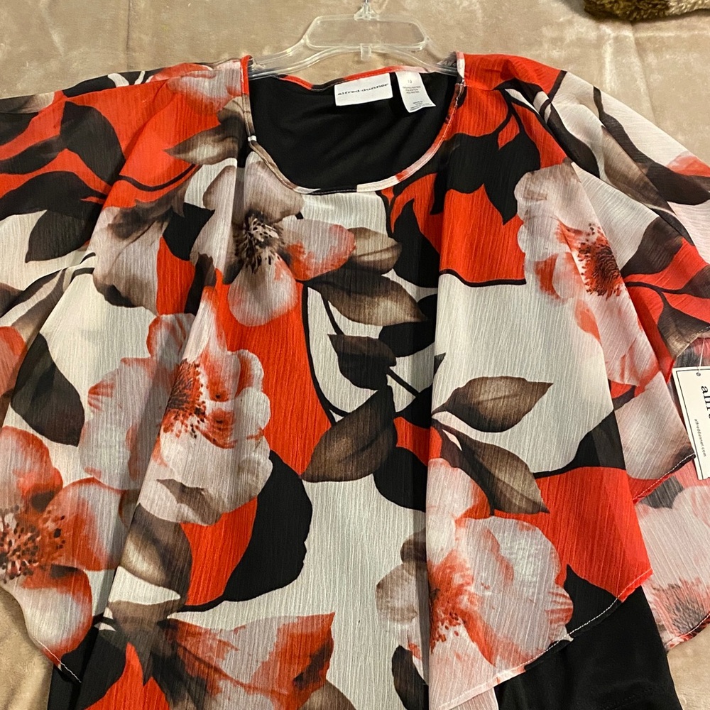 Alfred Dunner Vibrant Red and Black Floral Blouse